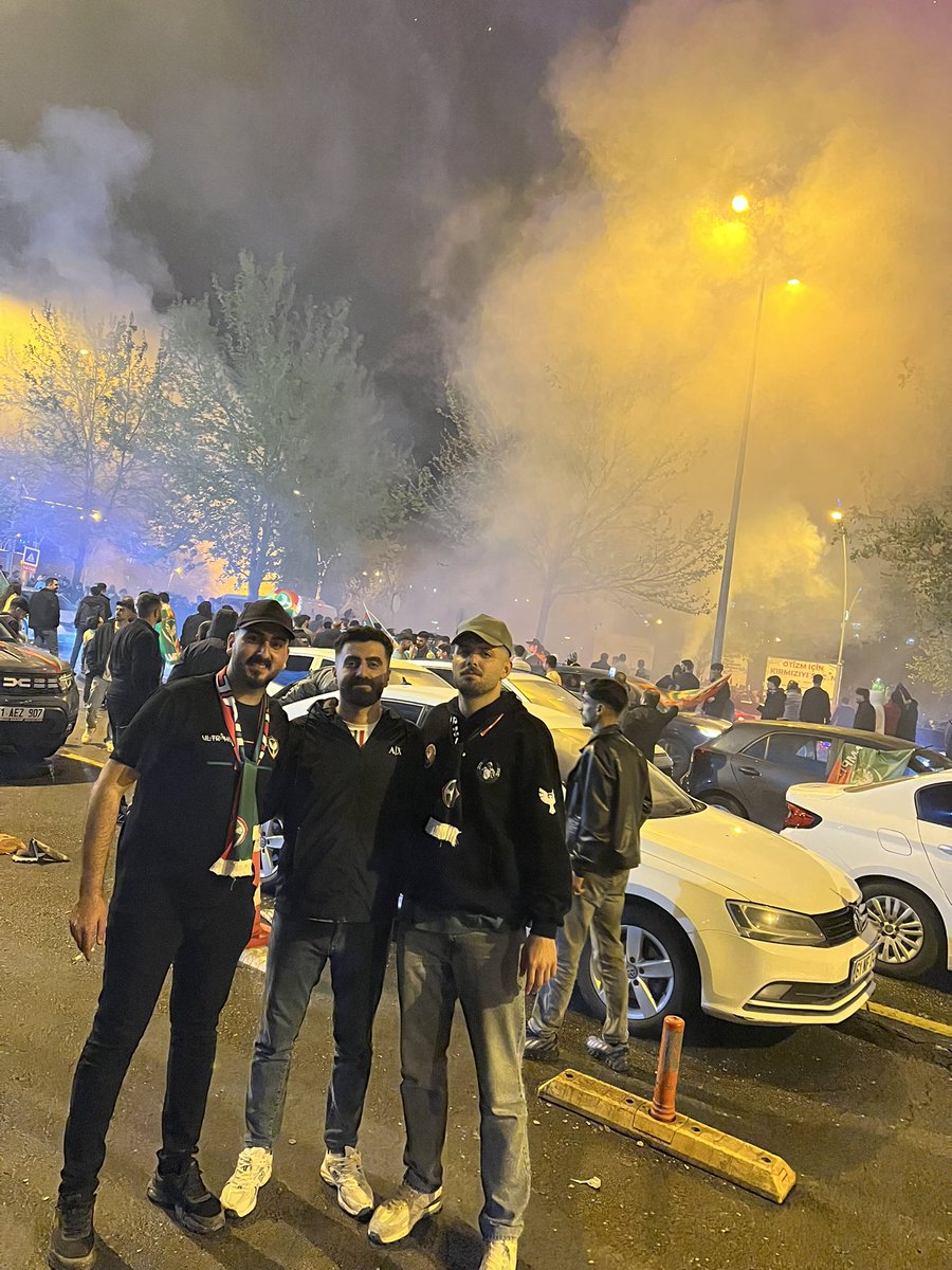 DEMHAT ASLAN tweet media