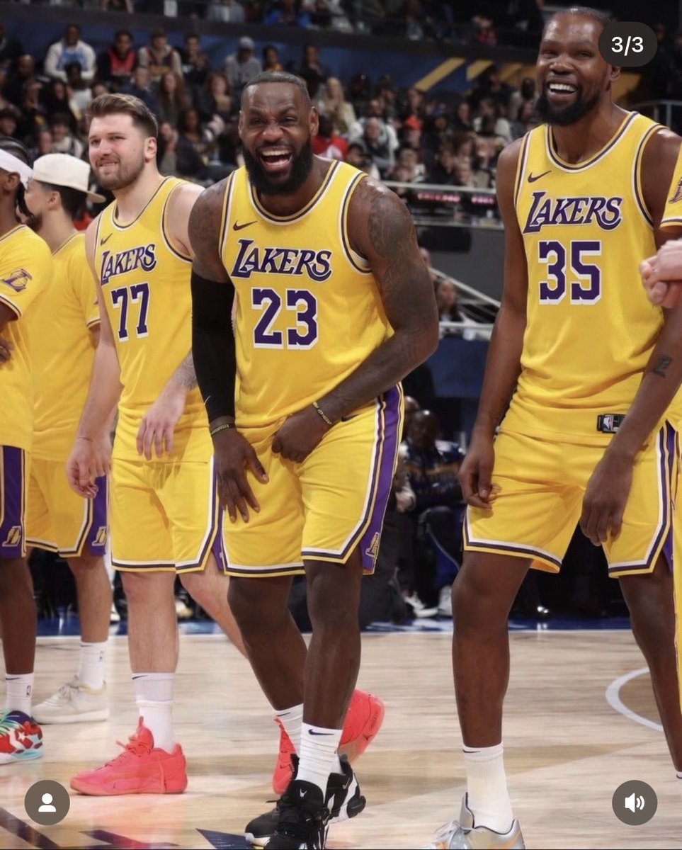 ad_humble's tweet photo. Let’s just make this happen KD 😂. You and Bron  can be
On one team finally. @KDTrey5 . Yall both can win a ring , and just retire as a laker  @LakerNation https://t.co/rhDqkYIU7c