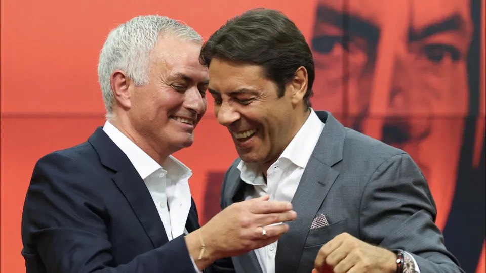 O Glorioso (@oglorioso_slb) on Twitter photo 