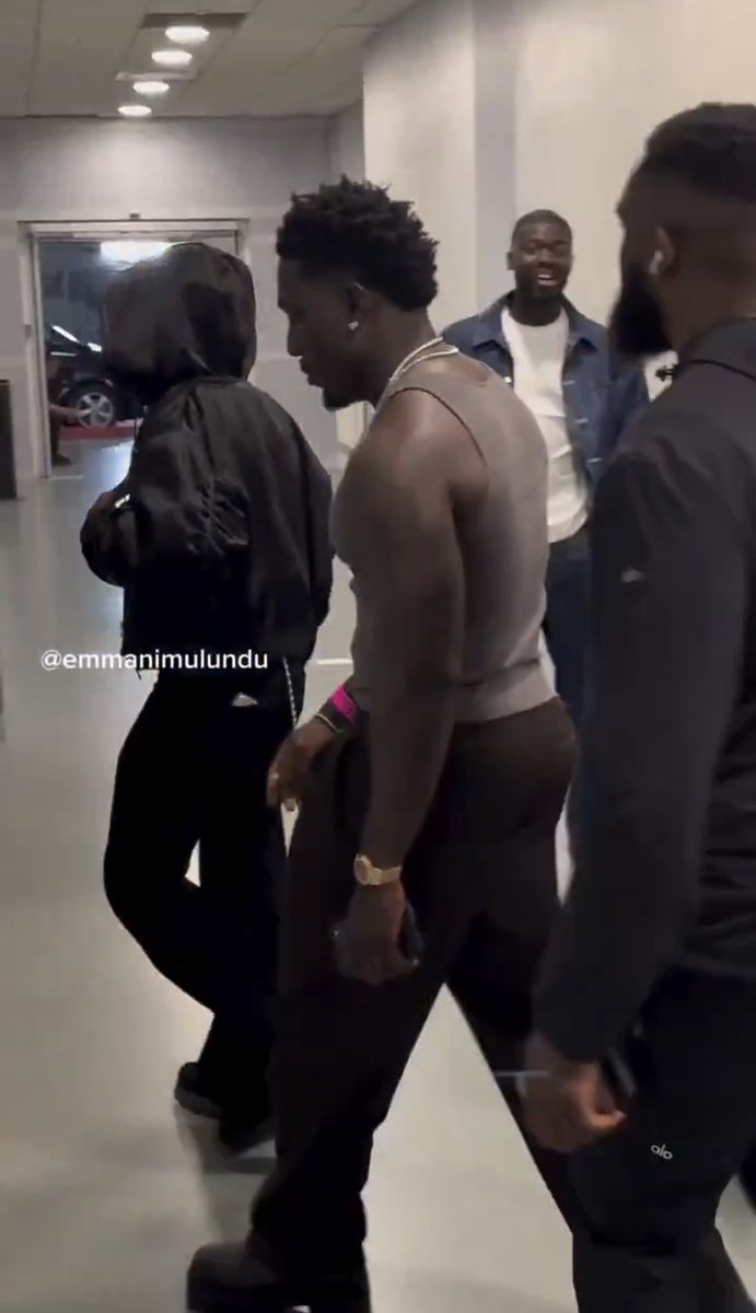 STARBOY GUCCI🖤🦉🖤 tweet media
