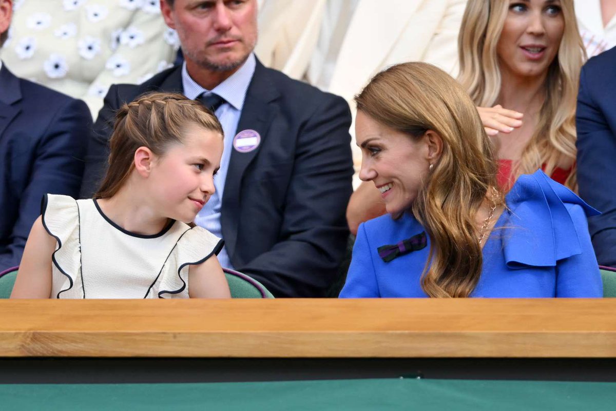 Kate’s Power Suit tweet media