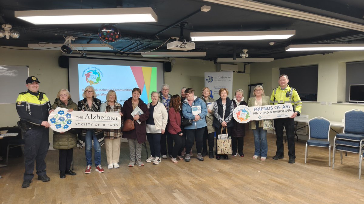McArdlePhoto's tweet image. What a fantastic day of Dementia Awareness Workshops in the Ringsend and Irishtown Community Centre on Thursday. HUGE thanks to everyone who joined us, the amazing team in RICC and everyone else involved 💜

#DementiaAwareness
#Dementialreland
#RICC #TheAlzheimerSocietyofIreland