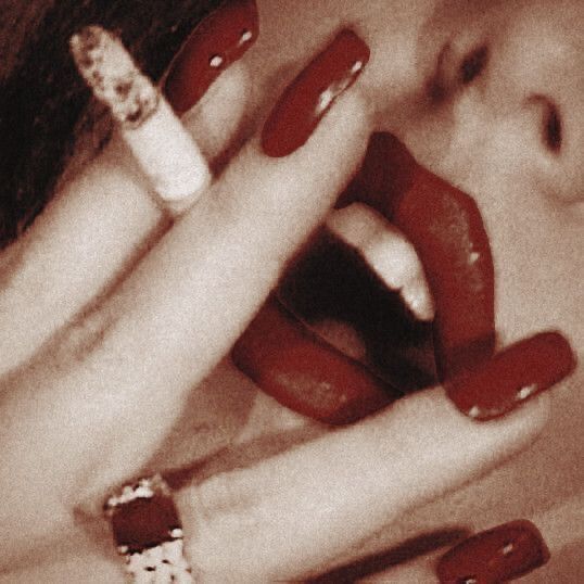 mutedstag's tweet image. amazon.com/dp/B0BSHX357B?…

#books #series #serpent #femmefatale #devil #satan #angelcore #red
