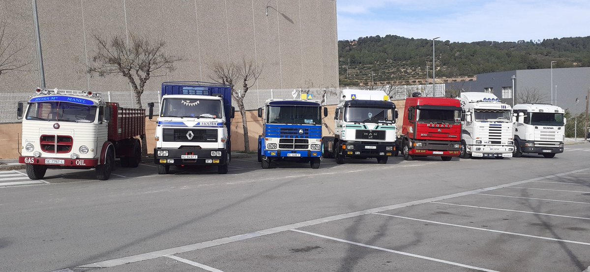 francesc_trans's tweet photo. @josep_ball @abelquepasahoy Arrenquen abans del quart de volta. https://t.co/vHj9Uf10e4