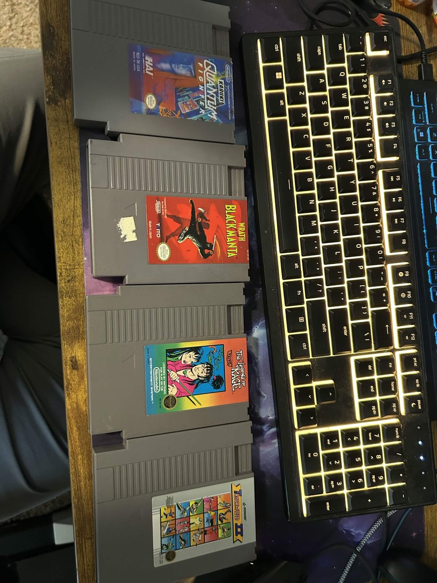 BraselTheGamer's tweet image. Phone picture taking is annoying and I'm getting old. I could try to rotate this but I'm not gonna. 

Anyway, #NES pickups for today.