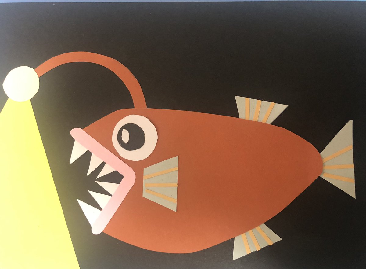 チョウチンアンコウ」 色紙を切り貼りして作成しました #絵 #絵描き