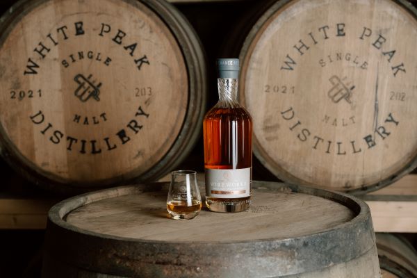 whiskyintel's tweet image. White Peak Distillery celebrates 10 Year anniversary with limited-edition Caduro X tinyurl.com/4ufv9dcr #scotch #malt #whisky #whiskey #bourbon @whitepeakwhisky