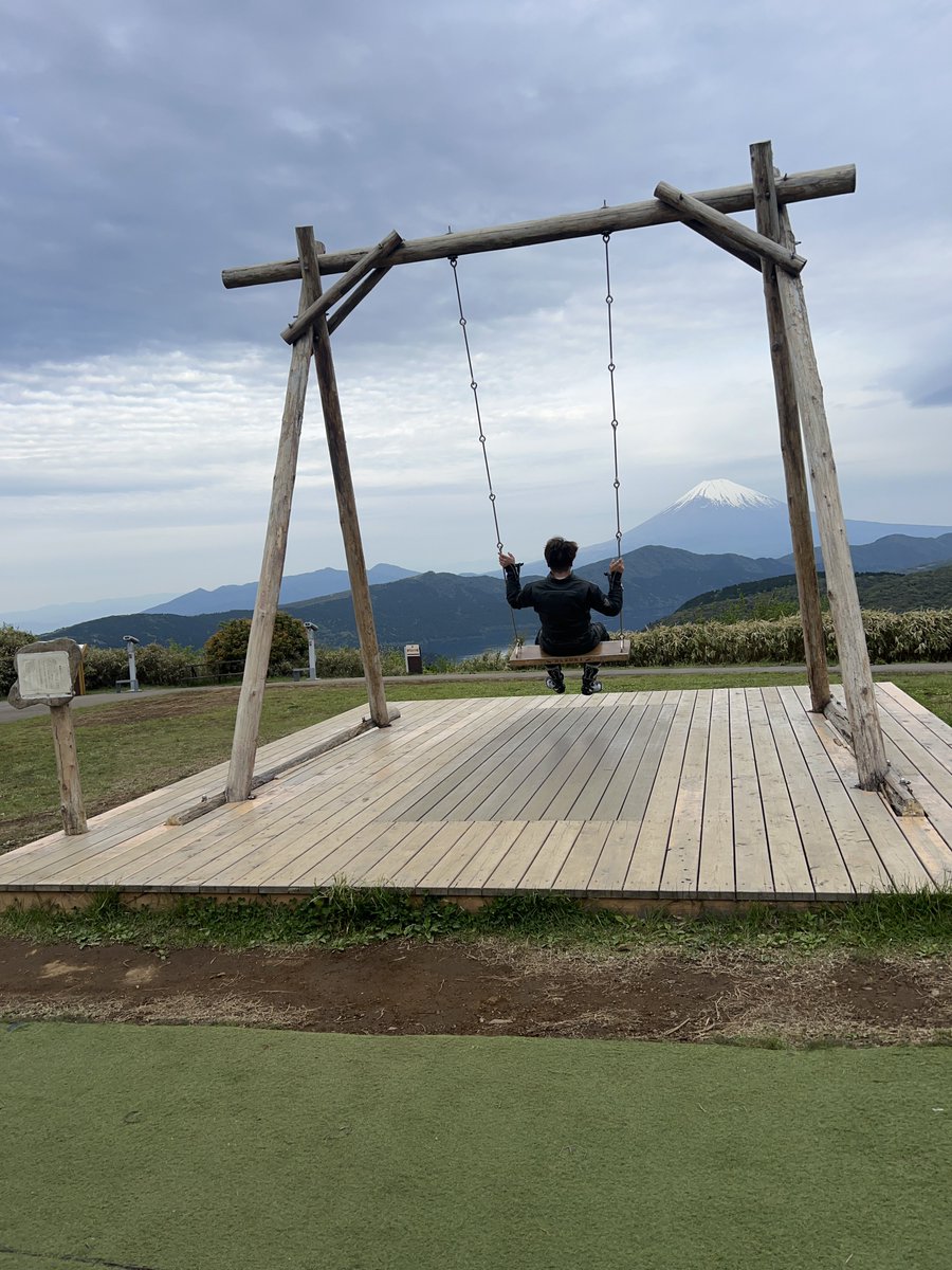 テラチオ tweet media