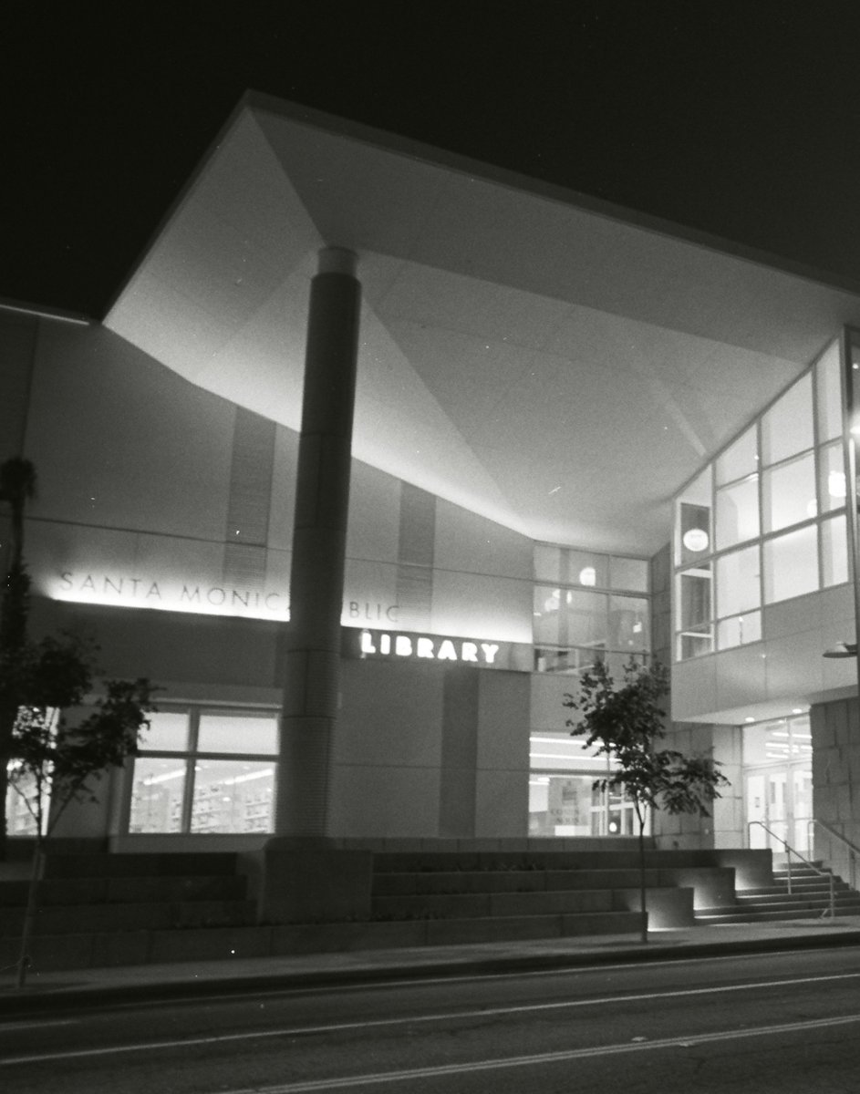 Santa Monica Public Library tweet media