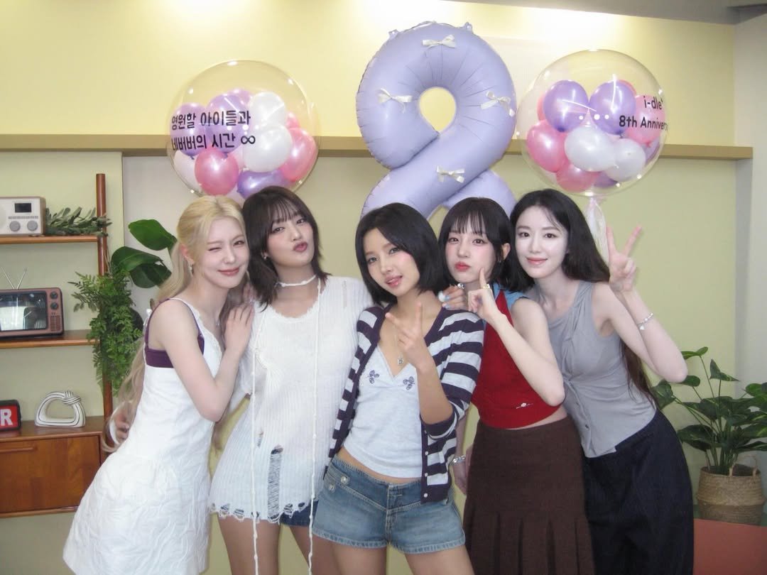 MiYeon France tweet media