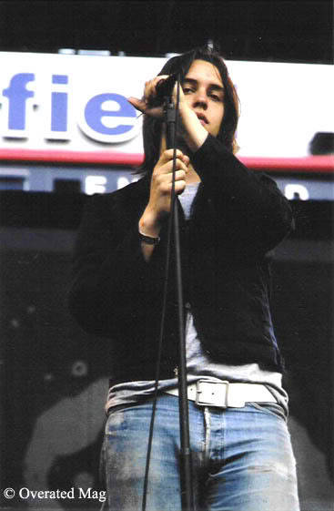 archiving the strokes tweet media