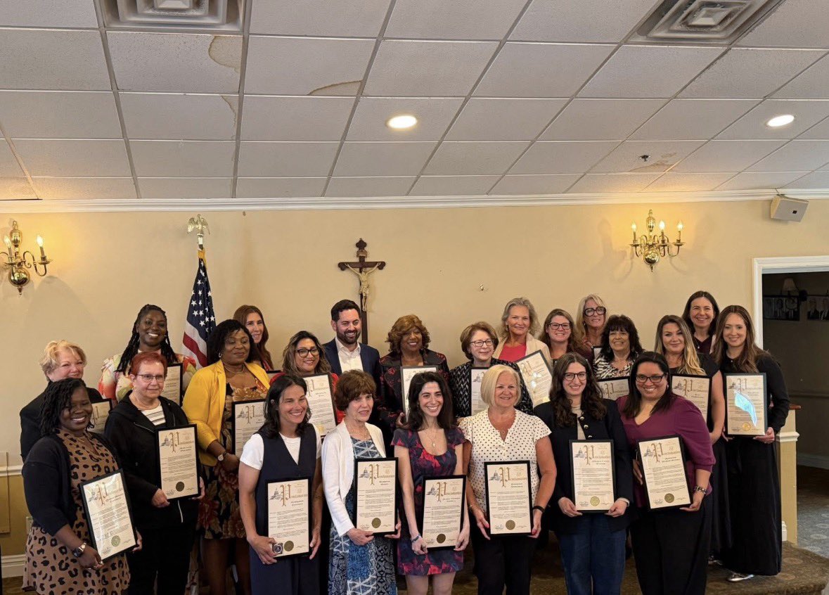 Town of Clarkstown tweet media