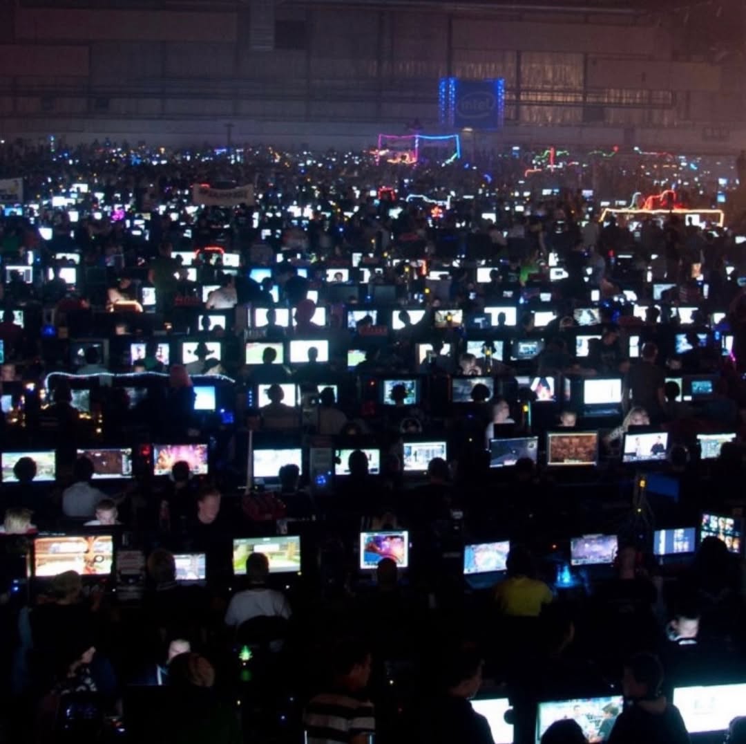 nostalgia tweet media