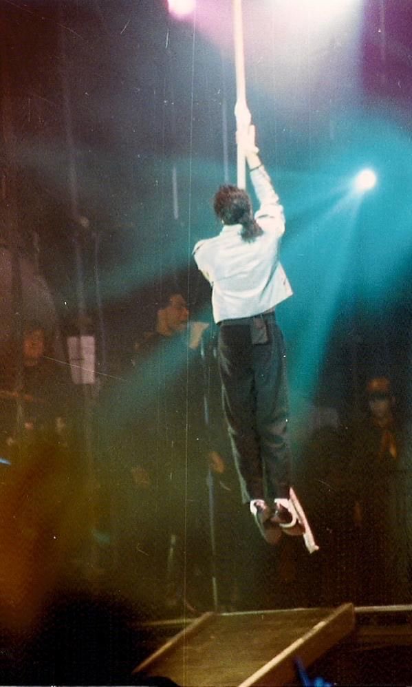 ⋆⭒˚.⋆ MJ biopic era tweet media