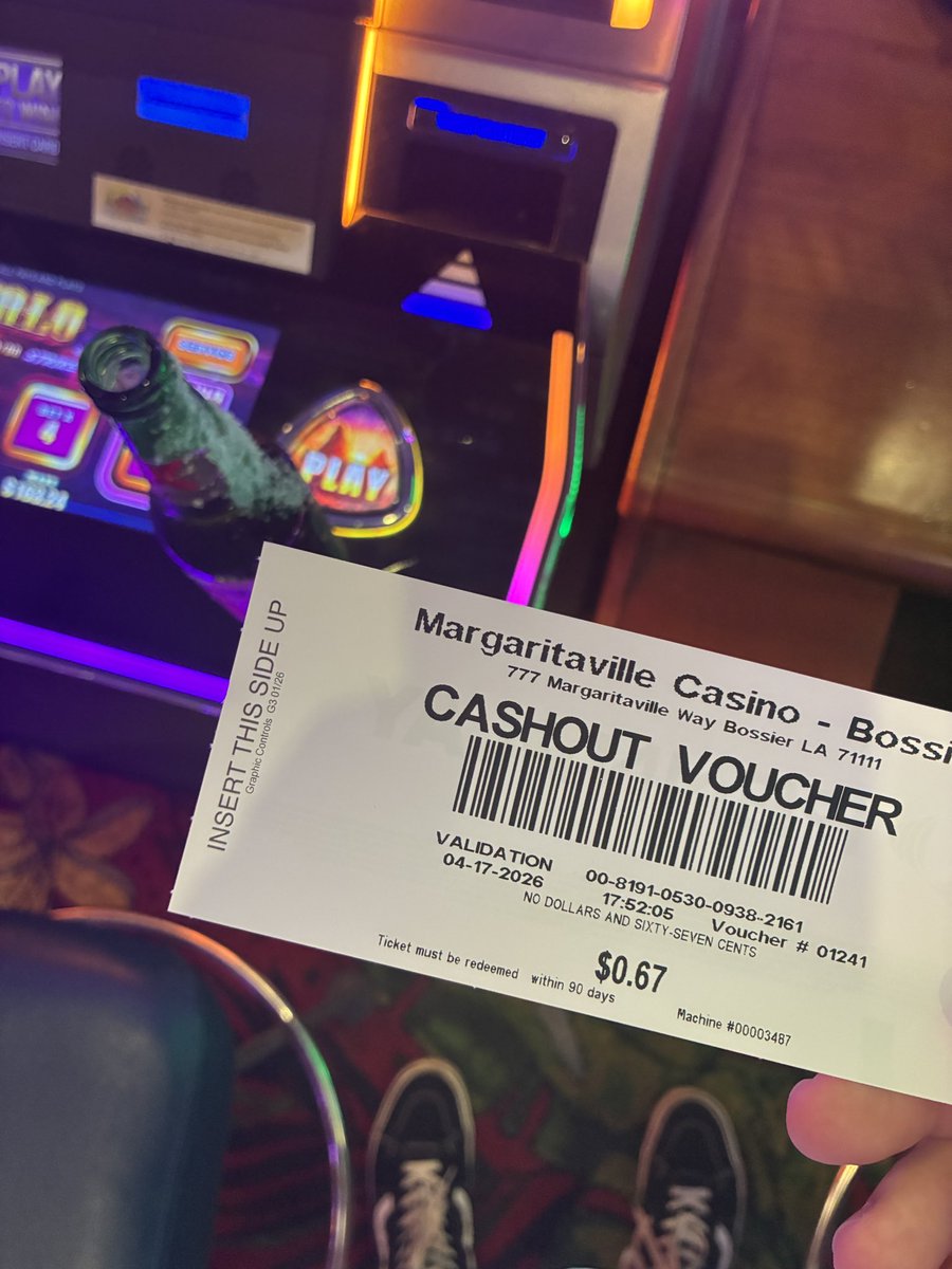 lcarusXVII's tweet image. Never gamble chat #life