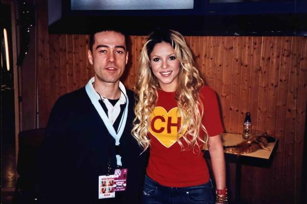 ForumChaves's tweet image. Não contavam com a astúcia da Shakira!

A foto é de 2002.