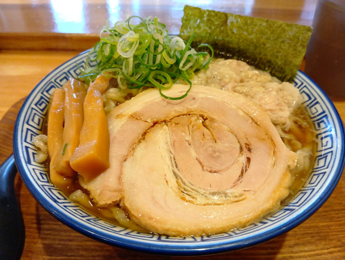 あっき🍜🍨 tweet media