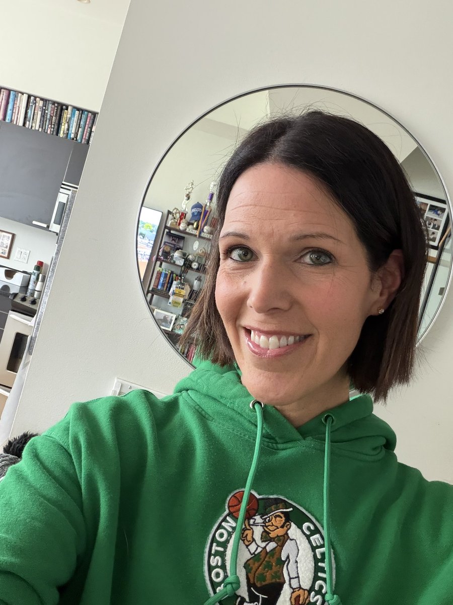 Dana Jacobson tweet media