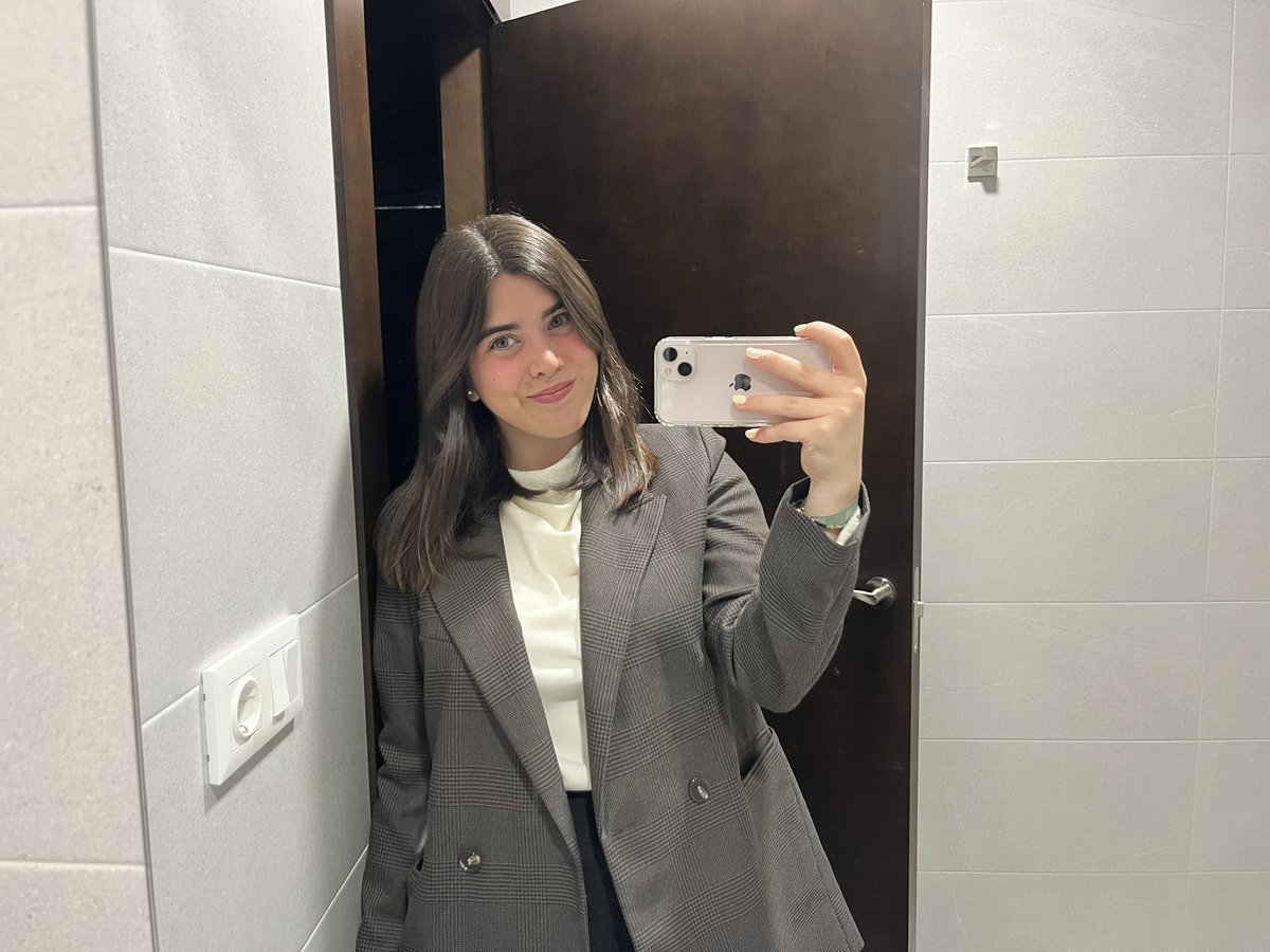 inés. tweet media