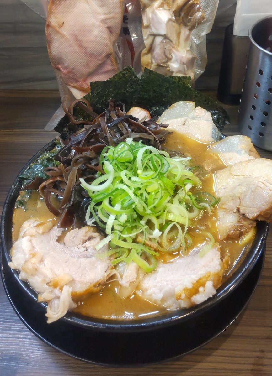 酒豪サーファー tweet media