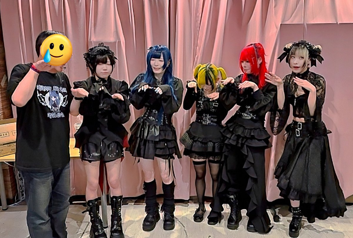 nien2525's tweet image. イルミナティラスト😭
#Illuminati