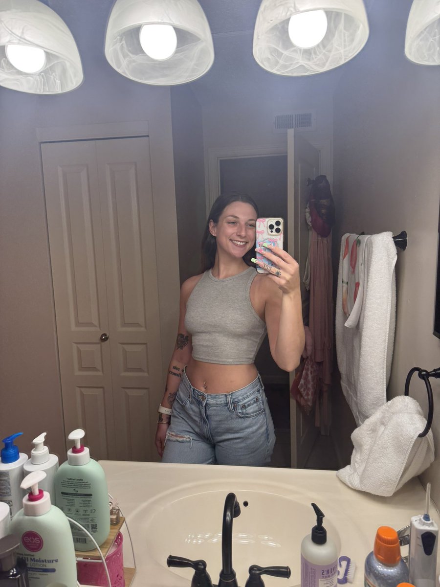 Goddess Lauren✨ tweet media