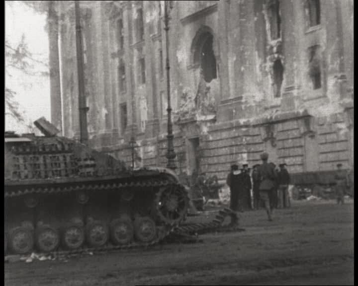 Voices of WW2 tweet media