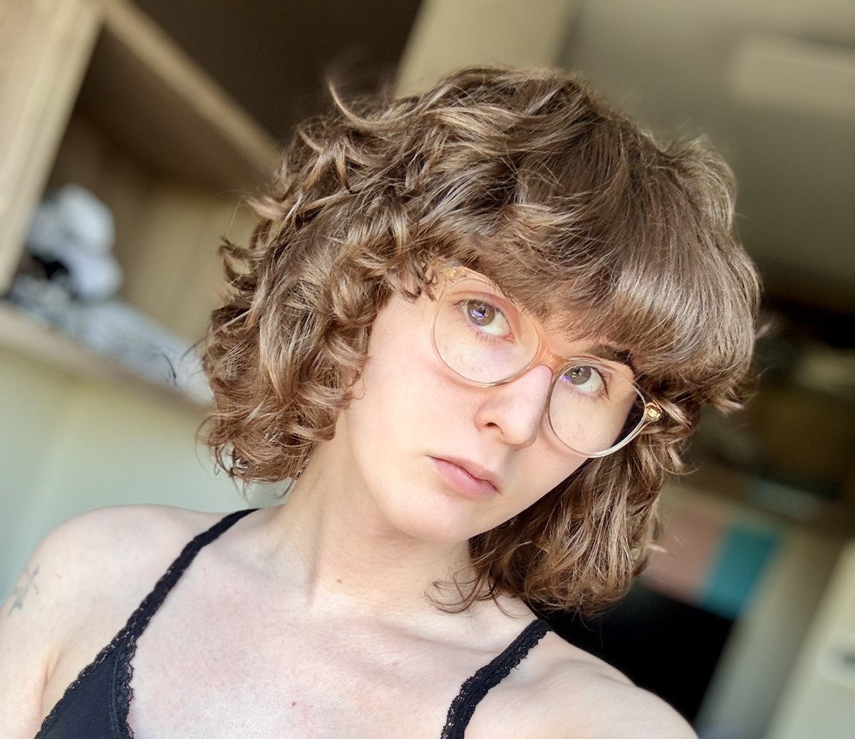 Lunavcsnaps's tweet photo. Two year difference 🏳️‍⚧️

#trans #transgirl #mtf #transtwt https://t.co/oLiekqjrzi