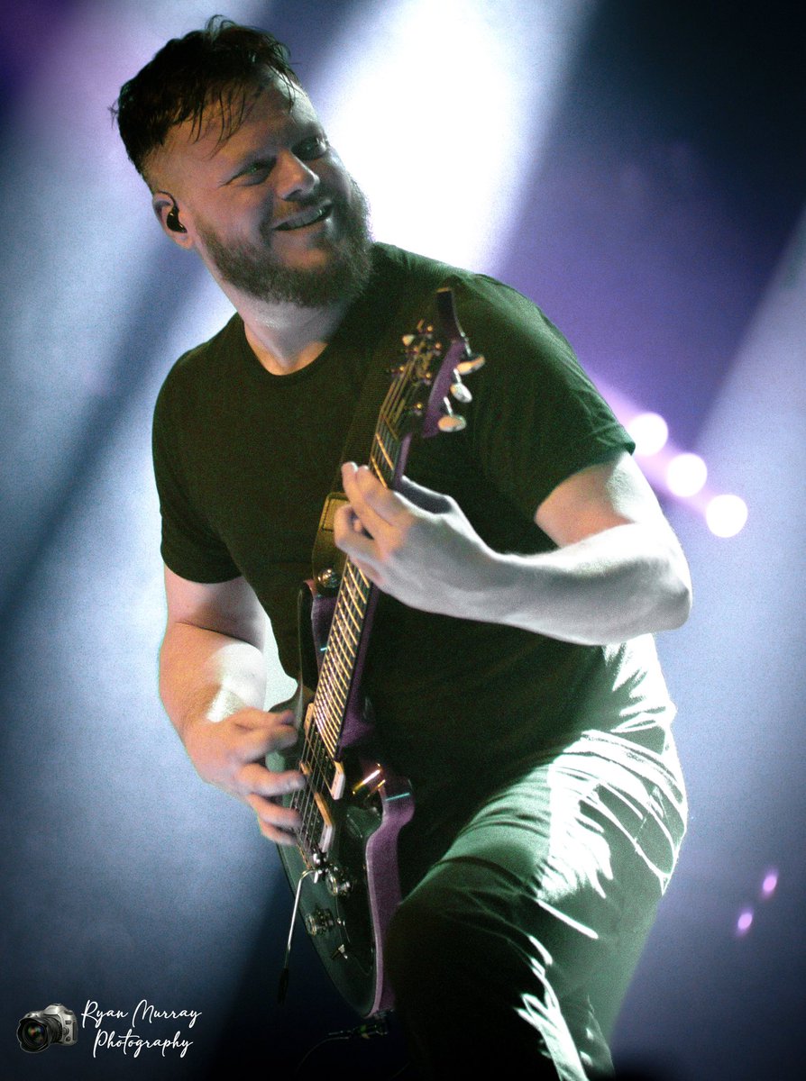 ryan_m_photo's tweet image. 💥 My @ATRhq selects are LIVE 🔥

Been following them since 2006—finally seeing + shooting them? Unreal. Full circle doesn’t even cover it. Huge thanks to Ed @UNDRCVRADS 🙏

Coverage for @E_M_Webzine coming soon ⚡️ (1/5)

#allthatremains #metalcore #albany #ny