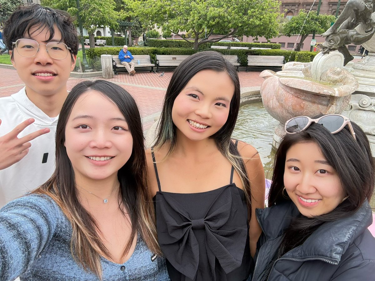 Julie Chen tweet media