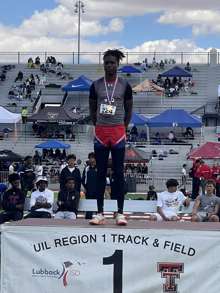 Denton Ryan Boys Track tweet media