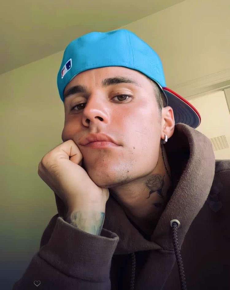 Justin Bieber Dumps tweet media