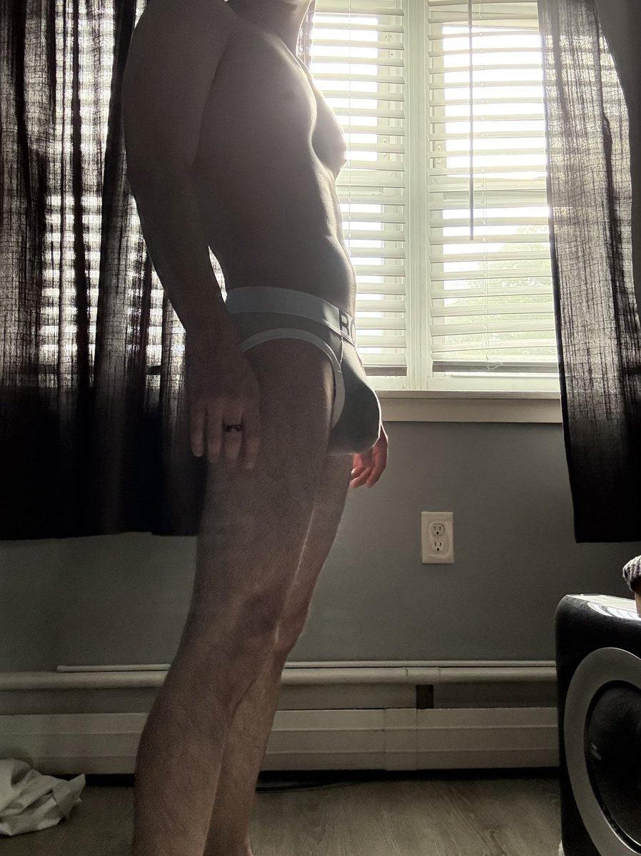UnderwrTwnk's tweet image. Thoughts on mesh?
#briefs #bulge #underwear