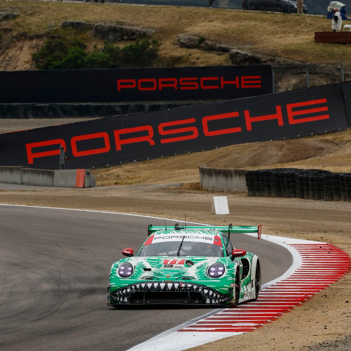 PorscheRaces's tweet image. #IMSA - @HarryKingRacing puts the No. 77 @AORacingUSA #Porsche #911GT3R on GTD Pro starting position 4 for tomorrow's race. Now it's up to @KevinEstre (No. 6), @JAndlauer (No. 7) and #TijmenVanDerHelm (No. 5) behind the wheel of the three #Porsche963 in the top GTP class