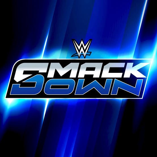 pwbrportal's tweet image. MUITA BLOODLINE NOS SEMANAIS: OPINIÃO SOBRE O SMACKDOWN! 

#Smackdown é um show com um roster forte e sólido, com um sério problema de Bloodline. 

O único wrestler que consegue carregar a stable é o Roman Reigns, e mesmo com ele já aparenta ser o Hulk Hogan chegando na WCW.

🧶