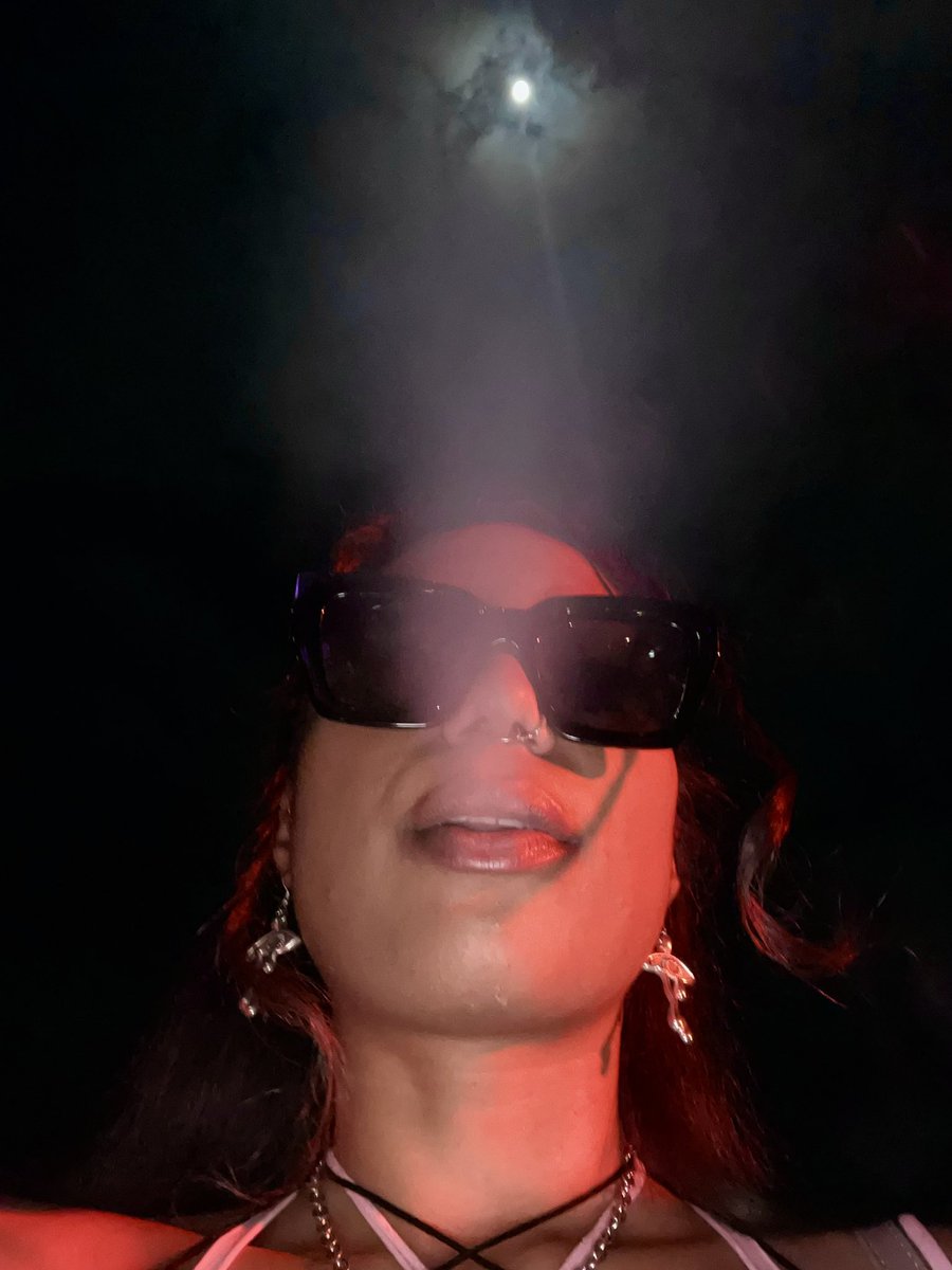 Ontem a lua tava BELÍSSIMA!