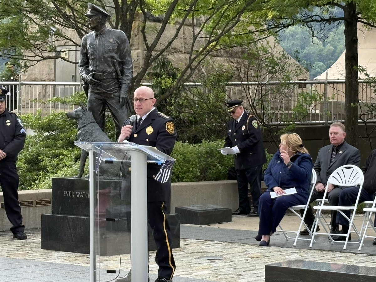 Pittsburgh Police tweet media