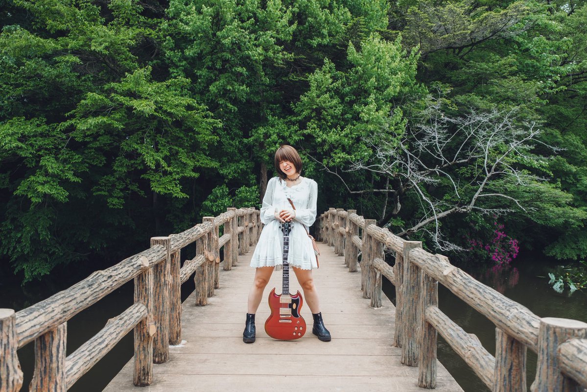 touka_music8's tweet image. ついに買ったエレキ！！世界一可愛い！！たくさん弾く！！！！！🔥
Epiphone Futura SG Custom Nitroshift

#Epiphone  #SG