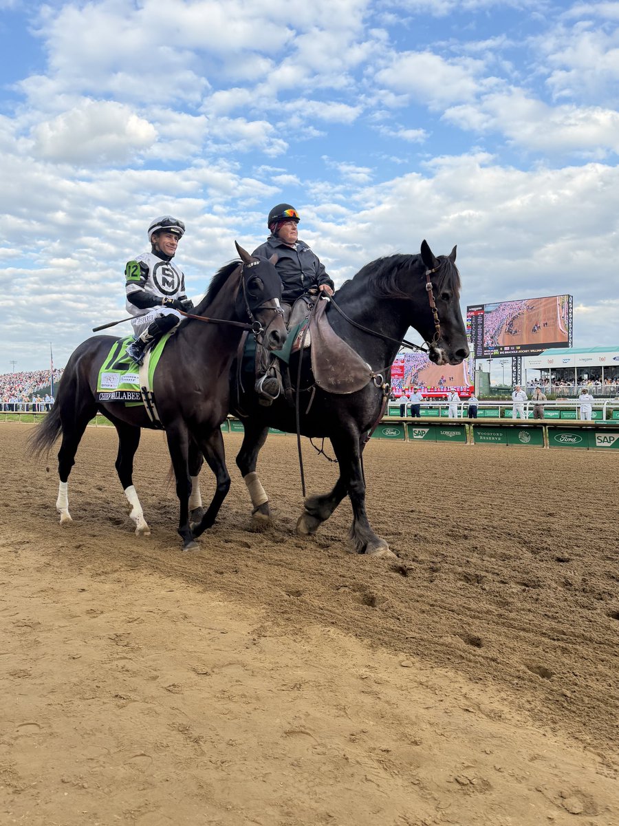 Kentucky Derby tweet media