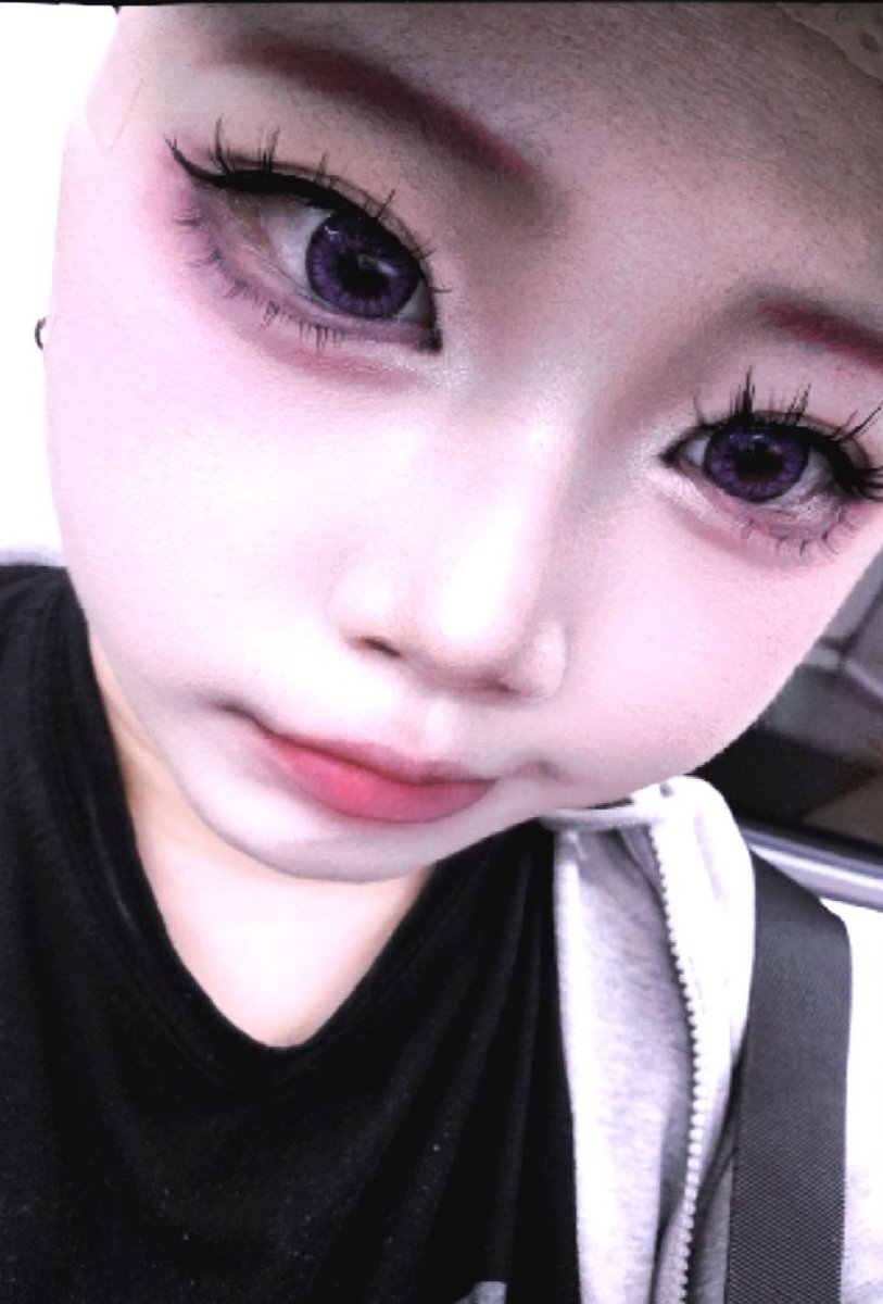 치냐 tweet media