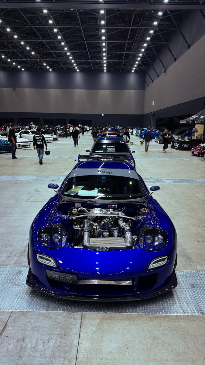 inpyn_fd's tweet photo. WEKFEST JAPAN 2026

今年は"XPOINT IMPORT crew"5台縦並びで置かせて貰ってます。
自分の車の去年からの変更点は見えるところで言うとホイールをリーガからRPF1RSに変更致しました。
また、KNLカワマタさんによってエンジンセッティングもして頂きました。搬出時の音にもご注目下さい。

#WEKFEST https://t.co/rt4TzzEwqM