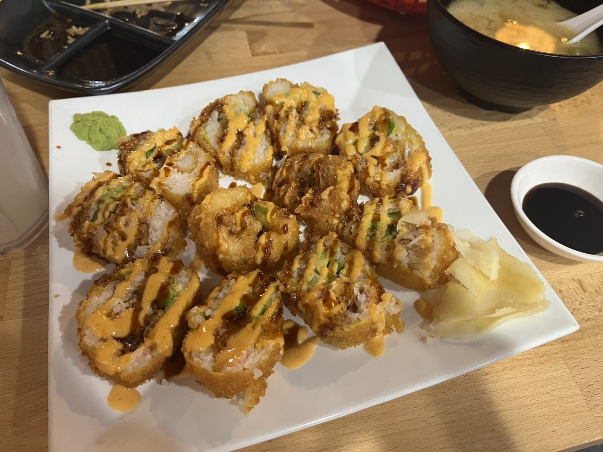 fausphyllite's tweet photo. #FAU_EATS https://t.co/JZejeEupia