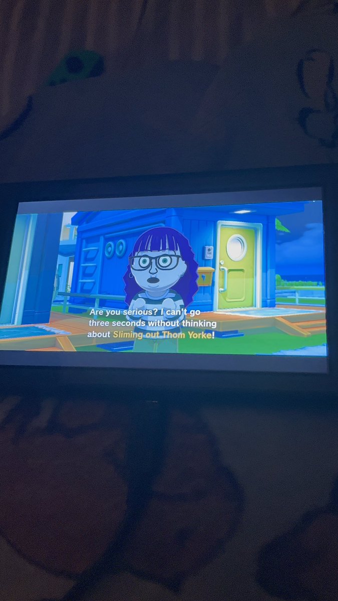 becca 🛸 tweet media