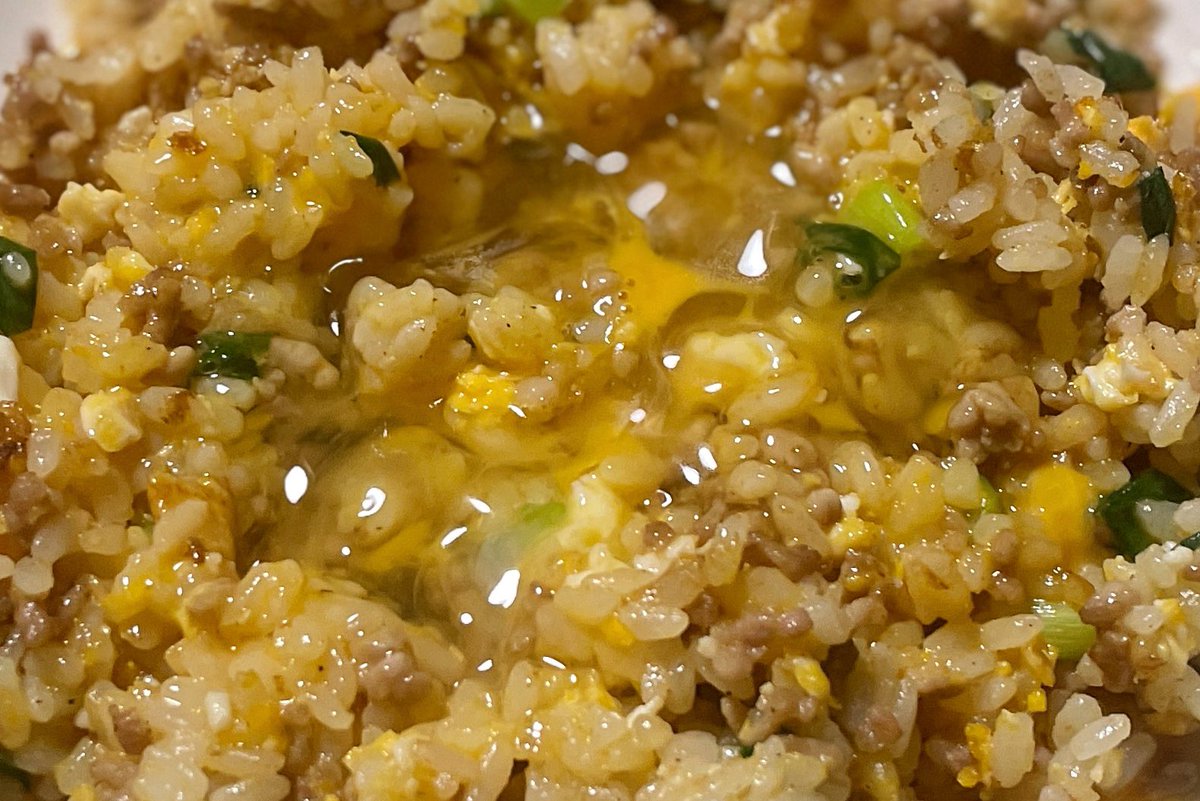 chahanista's tweet photo. TKGとチャーハン、
どちらも食べたい気分だったので
TKCにした。
チャーハンは挽肉チャーハン（自炊） https://t.co/DTOP1ecsY8