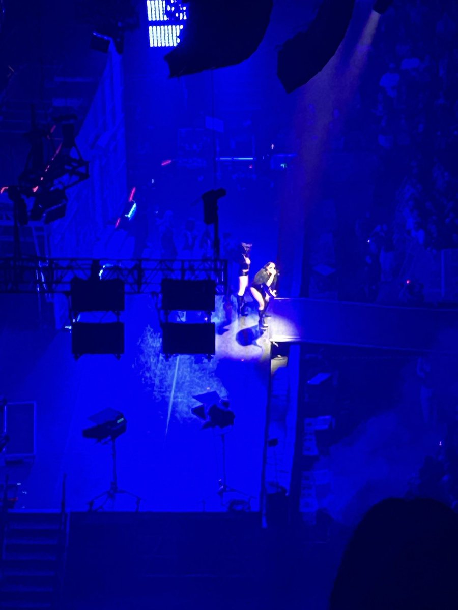 ritatoth9's tweet photo. Demi Lovato 5-1-26 https://t.co/nVcdDYzbiK