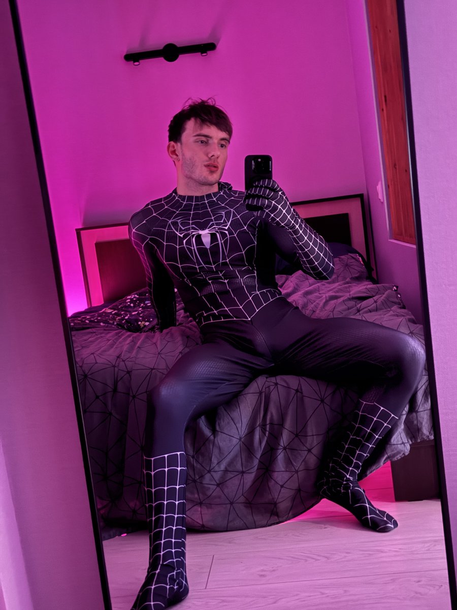 Paul tweet media