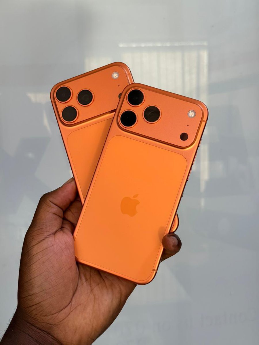 j2m_enterprises's tweet image. iphone 17 Pro Max 512gb @ Ksh 199,999/=
• 🔋100%
• ⁠Physical Sim 

We are located in Nairobi CBD, Cookie House, 4th Floor, Shop No: 403, behind the Archives Building at the junction of Tom Mboya Street and Kenneth Matiba Road.

☎️+254743300247
#reels  #reels #follow #trendaler