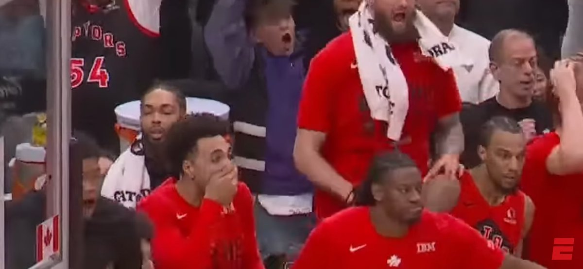 Blazer tweet media