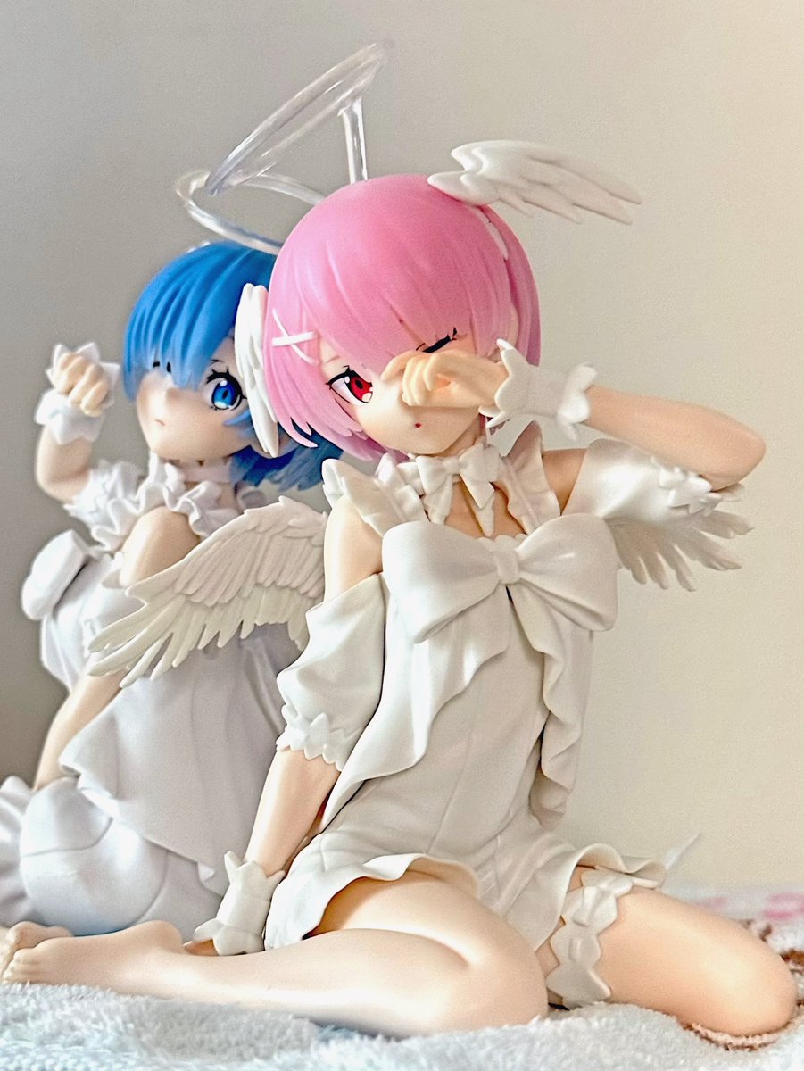 KT_AM1125's tweet image. 5月3日（日）☁️☁️☔️
おはようございます🙂

Re:ゼロから始める異世界生活 
-Relax time-ラム Sweet Angel ver.
-Relax time-レム Sweet Angel ver.

#リゼロ #レム #ラム 
#フィギュア倶楽部 
#フィギュア愛でる部 
#おはようポスト