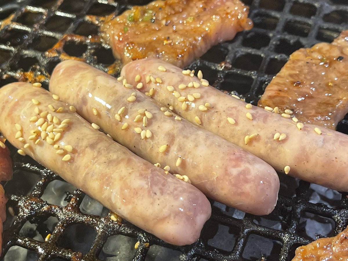 昨日は凄い混雑で我が家のような量食って量飲む客はあかん日だった。何かすいません。

さて。今日は買い出し出なきゃ。…あっちもこっちも混んでそう。